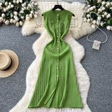 Small Fragrant High-End Round-Neck Sleeveless Metal Buckle Slimming Knitted Dress Woman 2025 New Summer