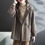 2025 Autumn And Winter New Fashion Collar Loose Pocket Lattice Hair, The Design Of The Jacket Feels A Niche Elegant Top Woman