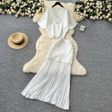 Light-Cooked Two-Piece Skirt 2025 Summer High-End Short-Sleeved Knitted Top High-Waisted Splicing 100-Folded Skirt