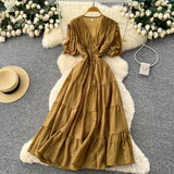 French Small Fragrant Style High-Level Sense V-Neck Metal Buckle Waist Knitted Dress Women Autumn Body Fork Long Dress