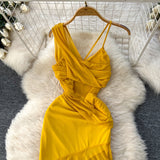 Yellow Dress Women's Holiday Dress 2025 New Heart Machine Shoulder Slings Irregular Bagged Dress