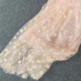 Net Yarn Girl Small French 2025 Folding Dress Slings Super Fairy Waist Thin Dress New Retro Daisies Summer