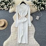 French Small Fragrant Style High-Level Sense V-Neck Metal Buckle Waist Knitted Dress Women Autumn Body Fork Long Dress
