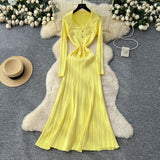 Small Fragrant High-End Feel Fashionable Doll Collar Long Sleeve Metal Buckle Waist Knitted Dress Women Autumn Slim Dress