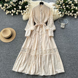 French High-End Retro Lace Splicing Pearl Single Buckle Thin Temperament Collar Lantern Sleeve Dress
