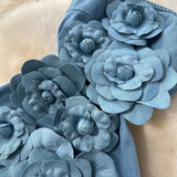 Spring And Summer Ins Heavy Industry Three-Dimensional Flowers Sleeveless Breasts To Close The Waist Of The Denim Jump Trousers Trousers Trousers Woman