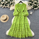 High-End Fashion Dress Women 2025 Spring New French Waist Display Thin Hollow Hook Lace Leaves Side Dress
