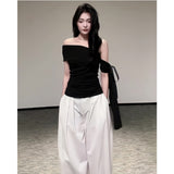 Summer Beautiful Wearing A Suit Girl Little Hot Girl A Word On The Shoulder Wearing White Broad Leg Pants A Complete Set