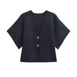 Autumn 2025 Fashion Street V-Neck Simple Knitted Coat Women's Clothing