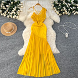 Yellow Dress Women's Holiday Dress 2025 New Heart Machine Shoulder Slings Irregular Bagged Dress