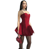 Fashion 2025 Autumn And Winter New Women's Style Sexy One-Character Collar Tective Tective Temperament To Close The Waist Dress