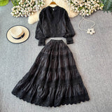 2025 Autumn Lantern Sleeve Long-Sleeved Hollow Lace Splicing Shirt + A Word Half-Dress Dress Dress Woman