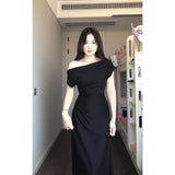 High-Grade Pure Desire Short Sleeves Slanted Shoulder Fork Dress Temperament Slimmed Fashion Temperament Shoulder Long Skirt