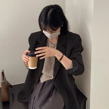 2025 Early Autumn Design Small Man Korean Black Suit Temperament Gray Casual Small Suit Jacket Woman
