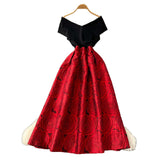 French Dress Women 2025 New Dress High-End Word Shoulder To Receive Waisted Thigh Swing Pony Pony Dress