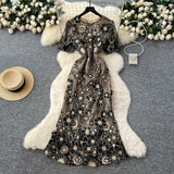 French High-End Elegant Heavy Industry Flower Embroidery Round Collar Lantern Sleeves To Close The Waist Slim Slimmed Fishtail Dress Dress