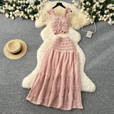 Reduce The Age Of Fresh Spring And Summer Holiday Wind Short Flying Sleeve Slings Slings + High-Waisted Wrinkles Skirt Two Sets