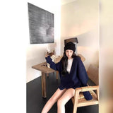 Early Autumn Wear A Set Of Korean Casual Lazy And Relaxed Gray Loose Knitted Shorts Two Sets Of Women